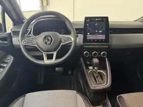 Renault Clio thumbnail 11