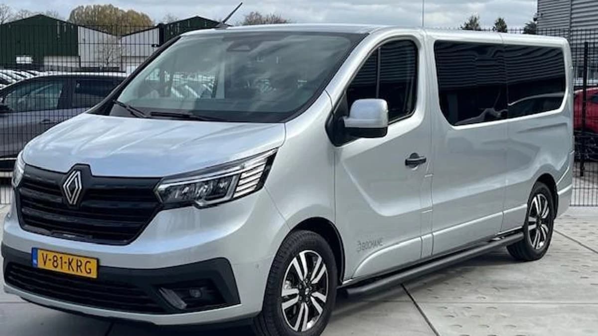 Renault Trafic — foto 1