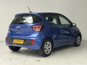 Hyundai i10 thumbnail 2