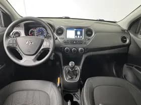 Hyundai i10 thumbnail 3