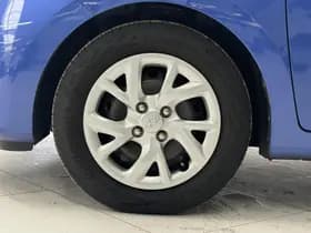 Hyundai i10 thumbnail 24