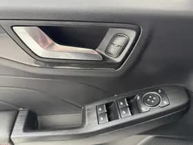 Ford Kuga thumbnail 16
