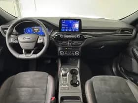 Ford Kuga thumbnail 3