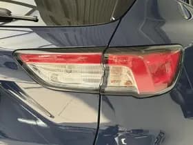 Ford Kuga thumbnail 40