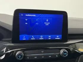 Ford Kuga thumbnail 43