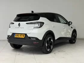 Renault Captur thumbnail 2
