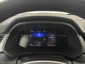 Renault Captur thumbnail 4