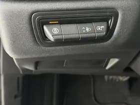 Renault Captur thumbnail 32