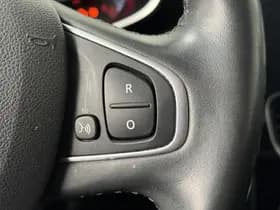 Renault Clio thumbnail 19