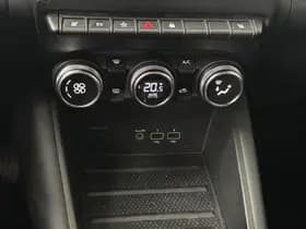 Renault Captur thumbnail 14