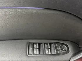 Renault Captur thumbnail 17