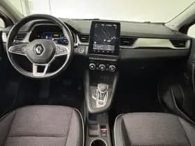 Renault Captur thumbnail 3