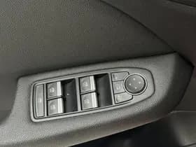 Renault Clio thumbnail 15