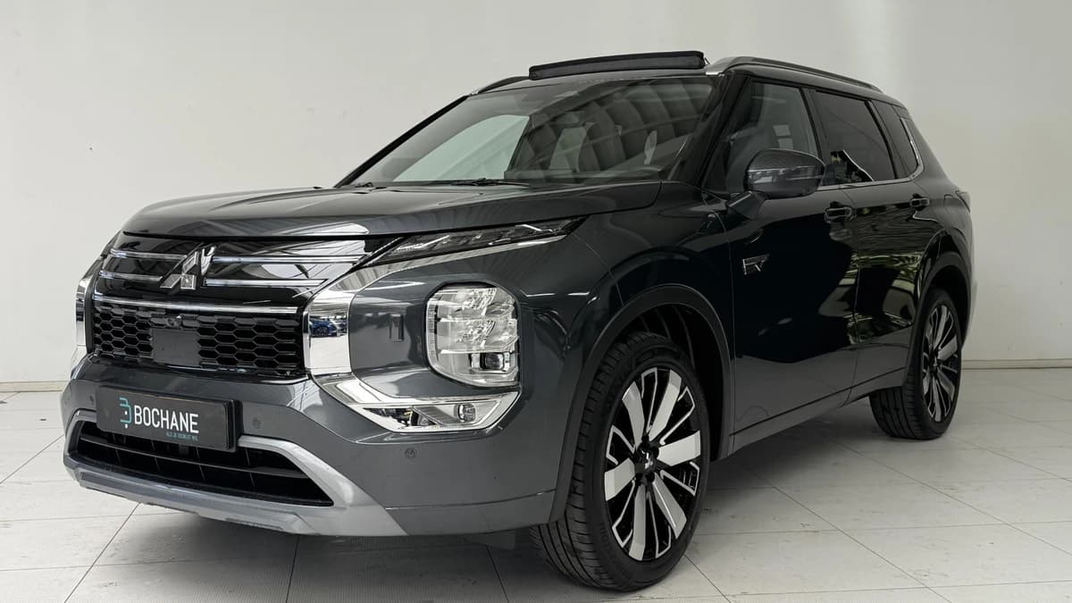 Mitsubishi Outlander — foto 1