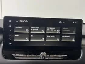 Mitsubishi Outlander thumbnail 27