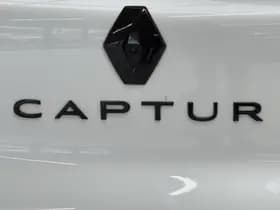 Renault Captur thumbnail 36