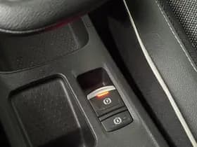 Renault Captur thumbnail 38