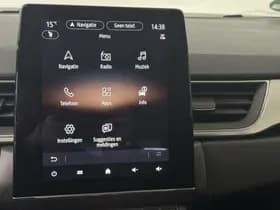 Renault Captur thumbnail 42