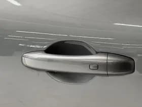 Renault Captur thumbnail 25