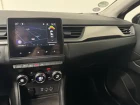Renault Captur thumbnail 32