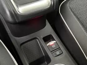 Renault Captur thumbnail 34