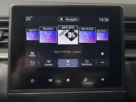 Renault Captur thumbnail 36