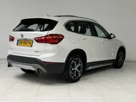 BMW X1 thumbnail 2