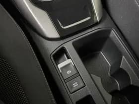Volkswagen T-Roc thumbnail 35