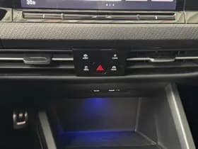Volkswagen Golf thumbnail 14