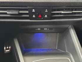Volkswagen Golf thumbnail 33