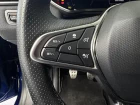 Renault Clio thumbnail 15
