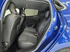 Renault Clio thumbnail 7