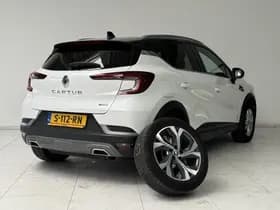 Renault Captur thumbnail 2