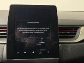 Renault Captur thumbnail 33