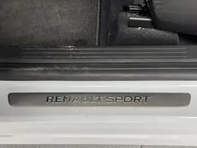Renault Captur thumbnail 40
