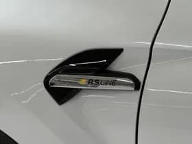 Renault Captur thumbnail 42