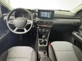 Dacia Sandero Stepway thumbnail 3