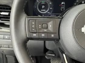 Nissan Qashqai thumbnail 16