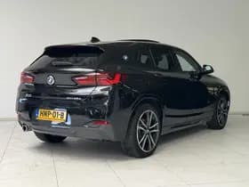 BMW X2 thumbnail 2