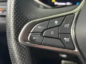 Renault Clio thumbnail 21
