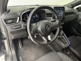 Renault Clio thumbnail 25