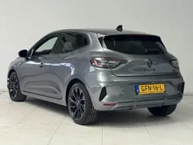 Renault Clio thumbnail 6