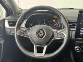 Renault Captur thumbnail 16