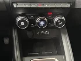 Mitsubishi Colt thumbnail 24