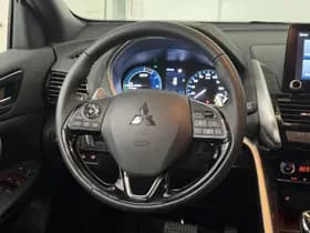 Mitsubishi Eclipse Cross thumbnail 17