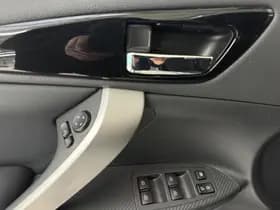 Mitsubishi Eclipse Cross thumbnail 34