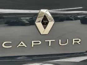 Renault Captur thumbnail 25