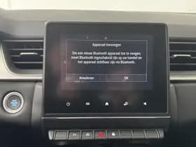 Renault Captur thumbnail 34