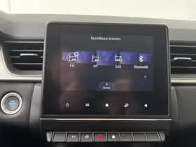 Renault Captur thumbnail 37