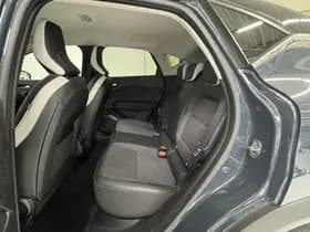Renault Captur thumbnail 8